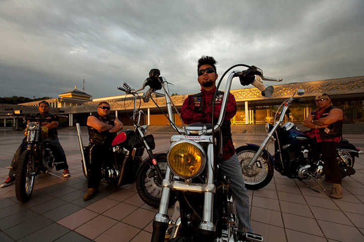 Sultanate of Brunei. Bandar Seri Begawan. Muslim Hells Angels.  Pascal Meunier