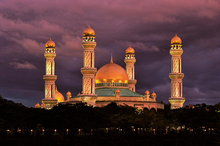 Sultanat de Brunei. Bandar Seri Begawan. Mosque Bolkiah.  Pascal Meunier