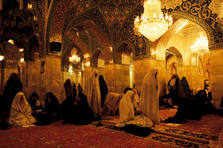 Syrie. Damas. Prire des femmes. Mosque chiite