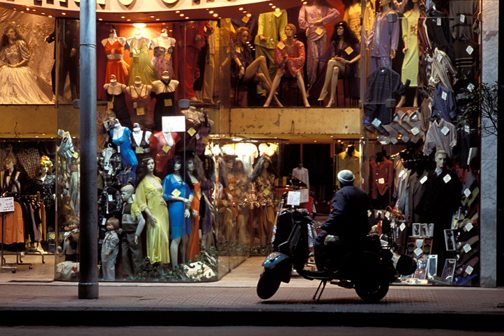 Egypte. Le Caire. Vitrines affriolantes