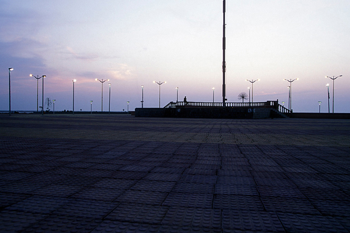 Ymen. La Tihama. Hodeidah. Solitude. Esplanade prsidentielle